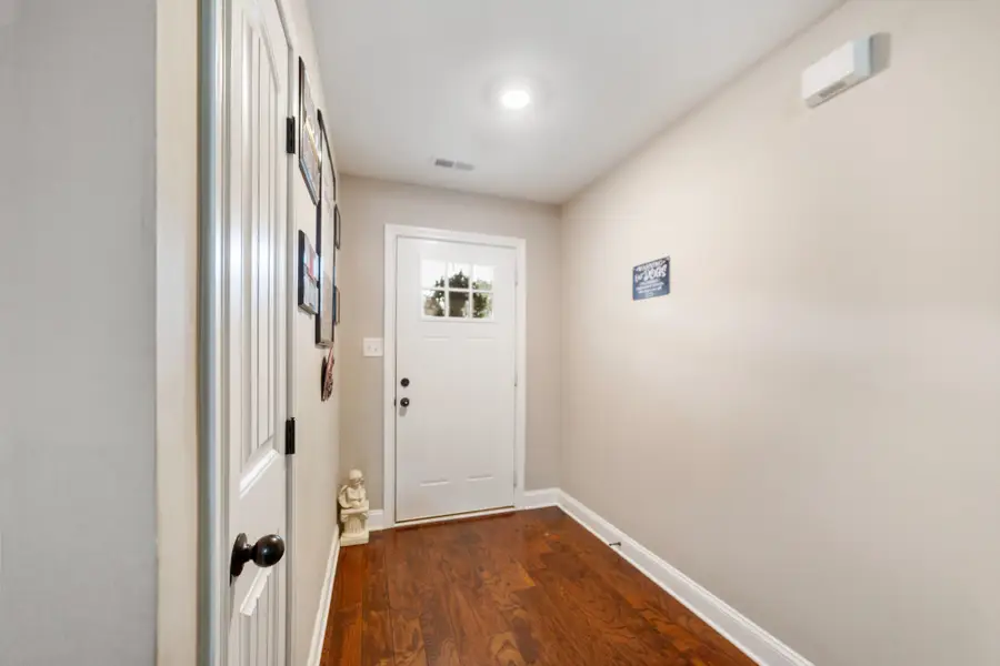 1132 Racker Dr, Clarksville, TN 37043 - #3
