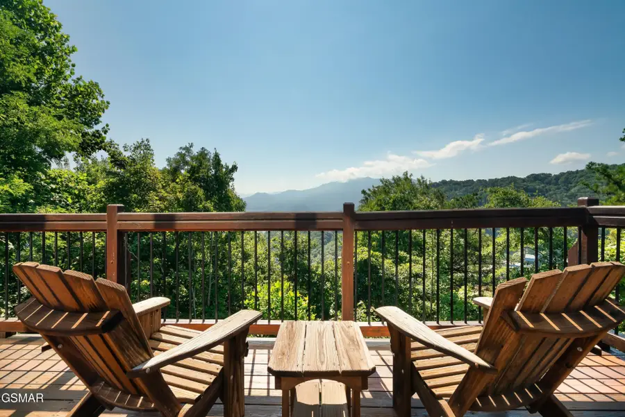 1266 Bear Cub Way, Gatlinburg, TN 37738 - #2