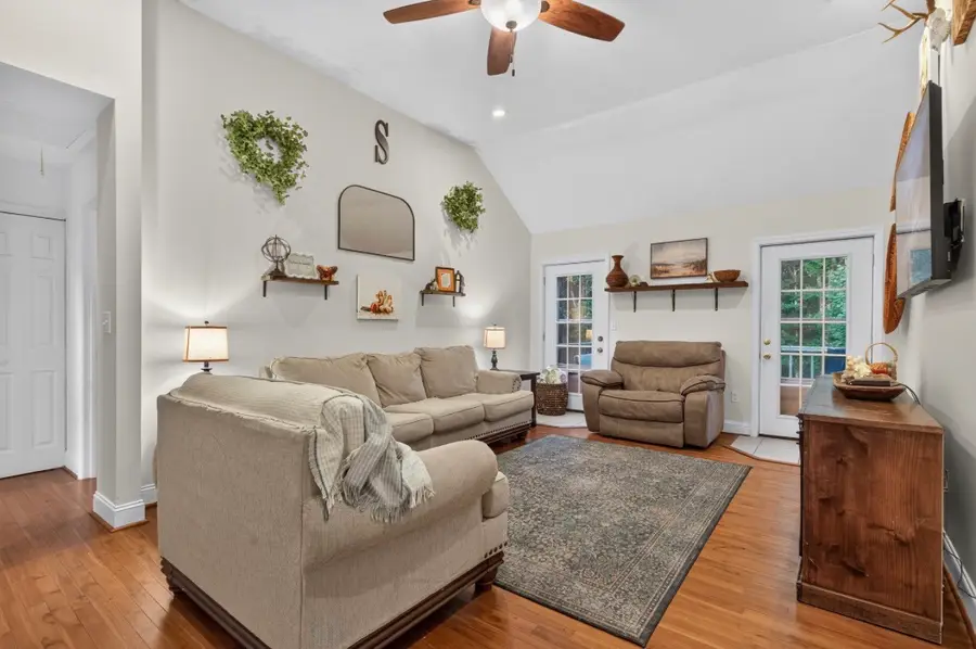 293 Morris Dr, Tracy City, TN 37387 - #2