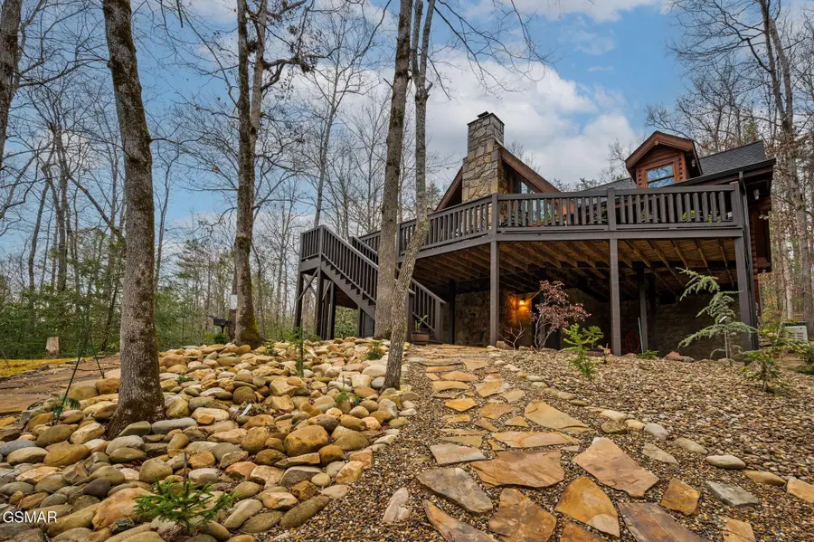 1903 Waters End Road, Walland, TN 37886 - #2