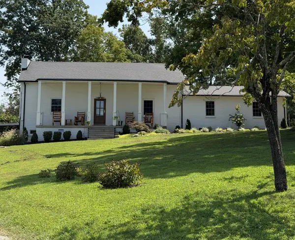 1330 Ridge Rd, Dickson, TN 37055