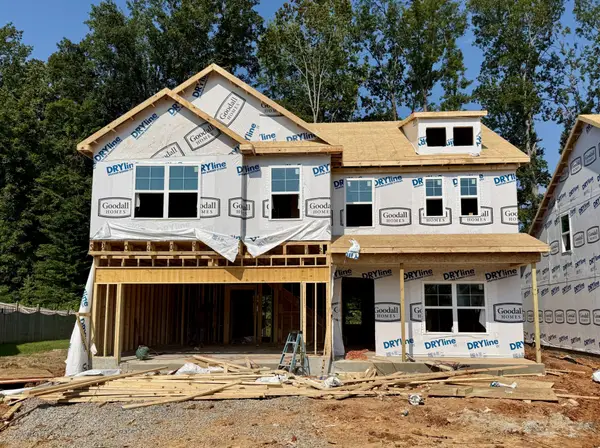 221 Hampshire Way, White House, TN 37188