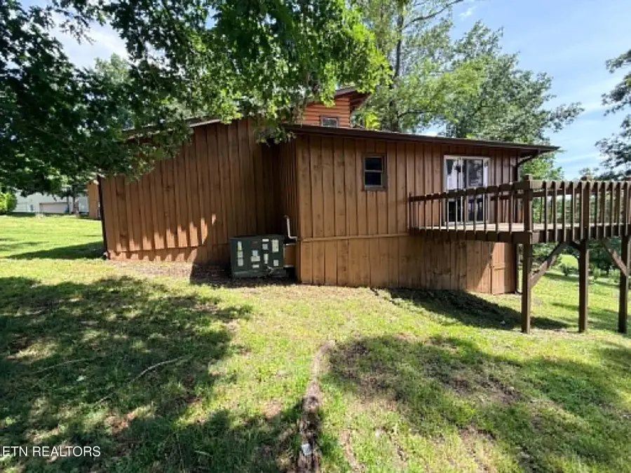 731 Pleasant Grove Rd, Winfield, TN 37892 - #3