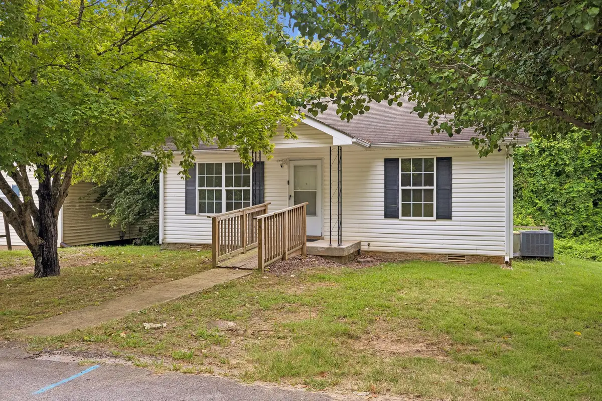 403 Martin St, Clarksville, TN 37040 - #1