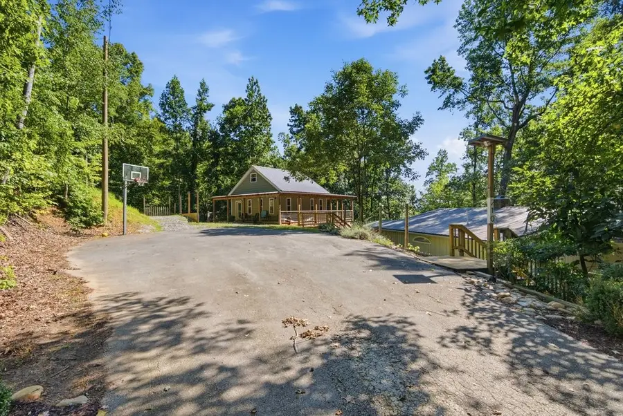 210 Sunset Ct, Spring City, TN 37381 - #3