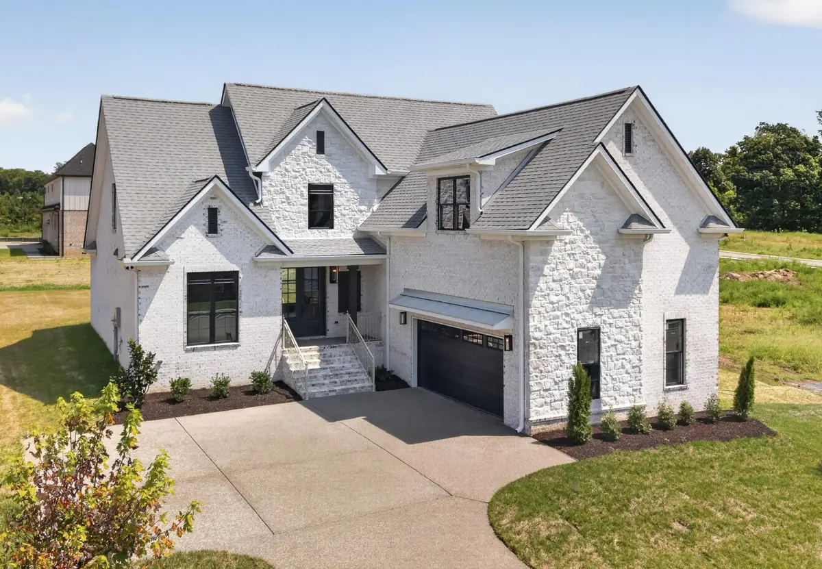 2751 Jasmine St, Lebanon, TN 37087 - #1