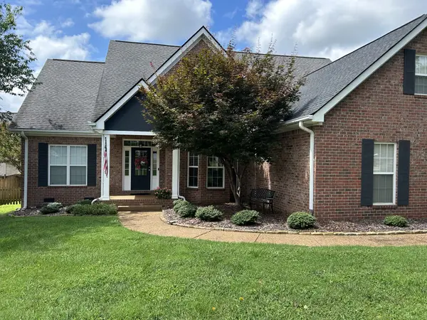 2897 Stewart Campbell Pt, Thompsons Station, TN 37179