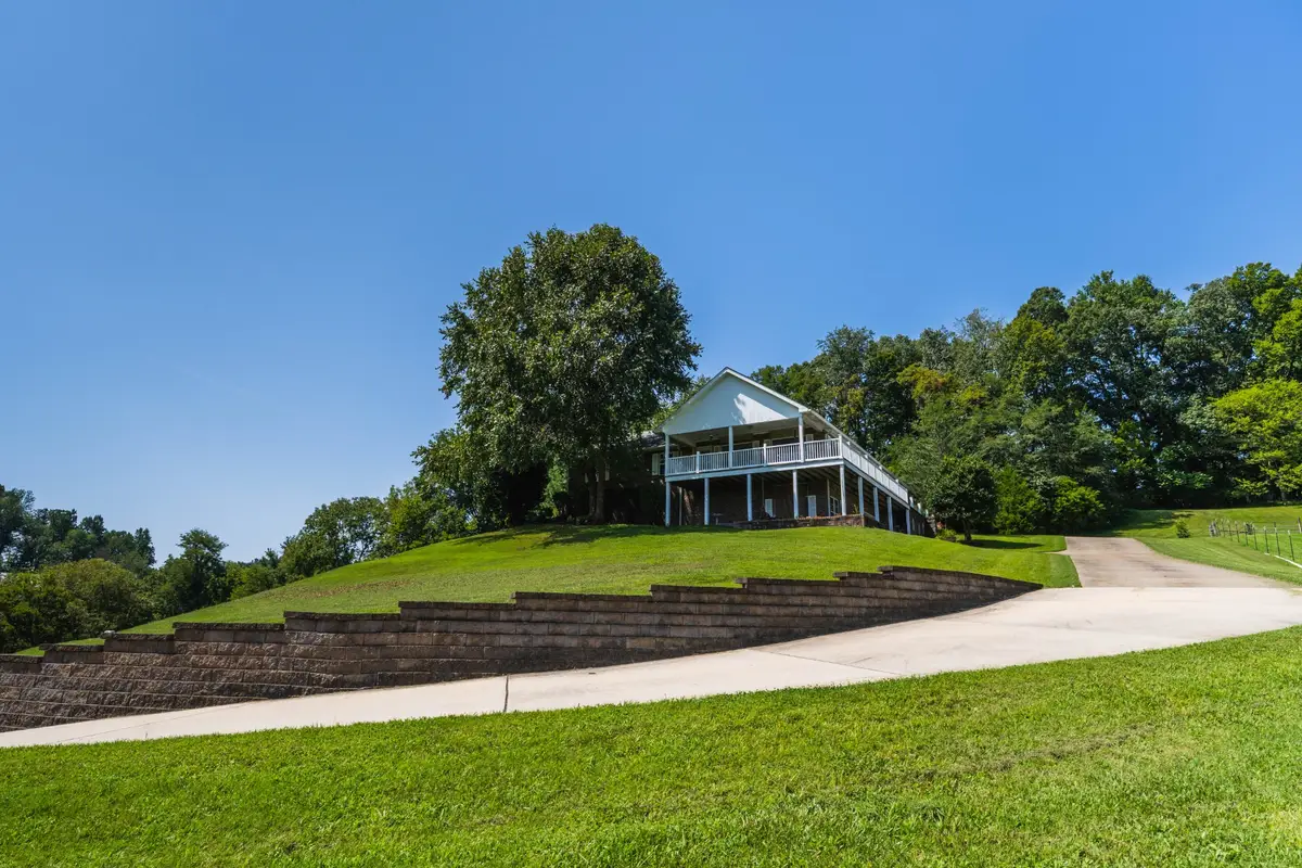 196 General Breckinridge Ln, Beechgrove, TN 37018 - #1