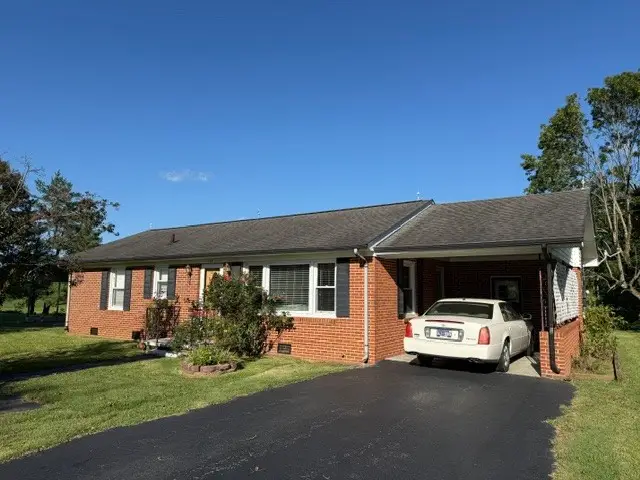 134 Womack St, Doyle, TN 38559 - #1