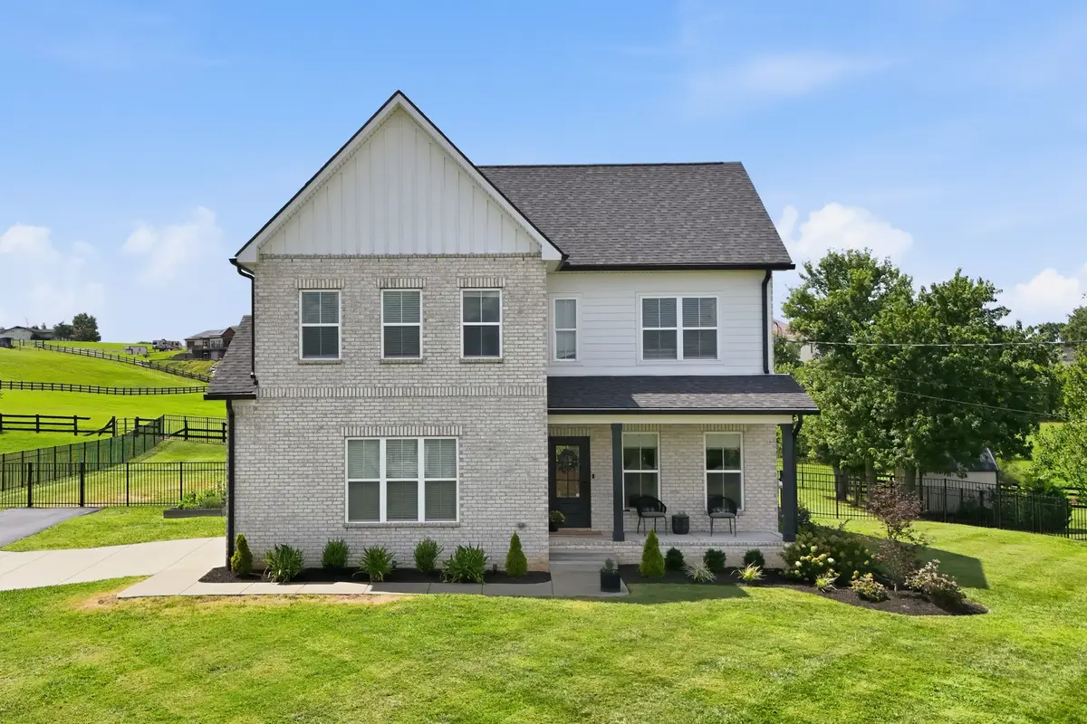 1412 Barrett Dr, Mount Juliet, TN 37122 - #1