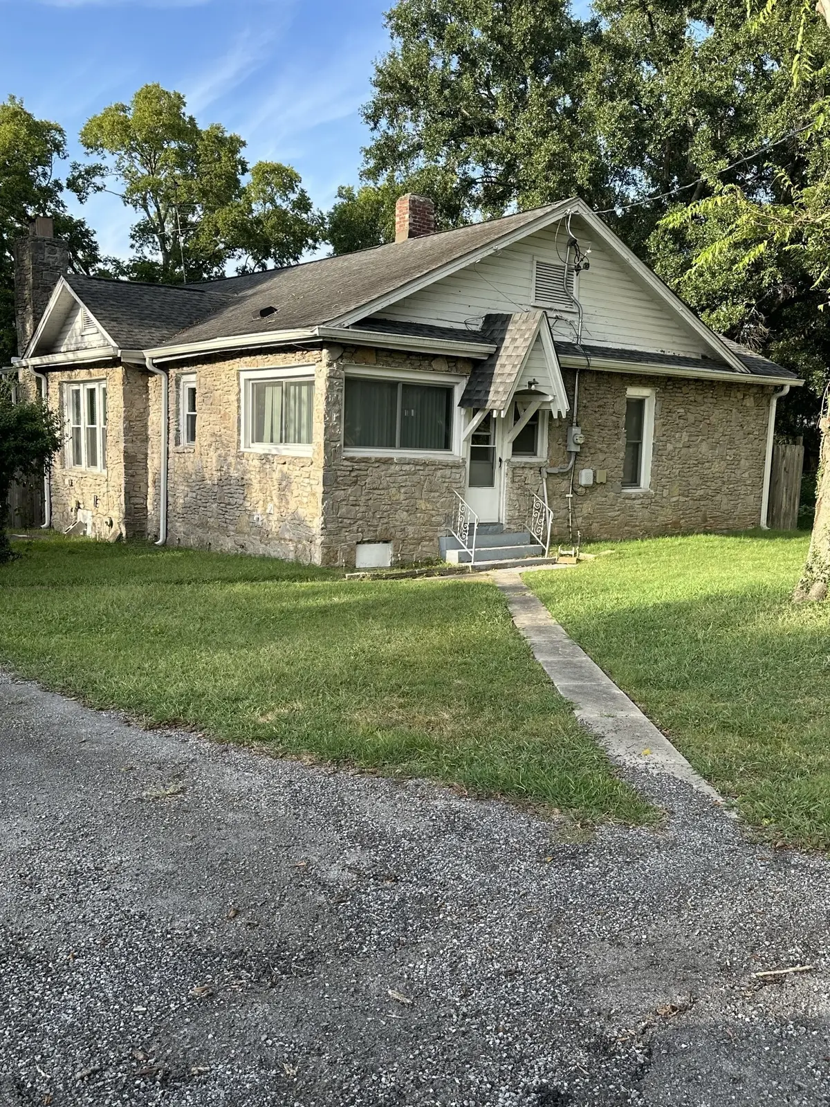 3023 Lyndale Dr, Nashville, TN 37207 - #1