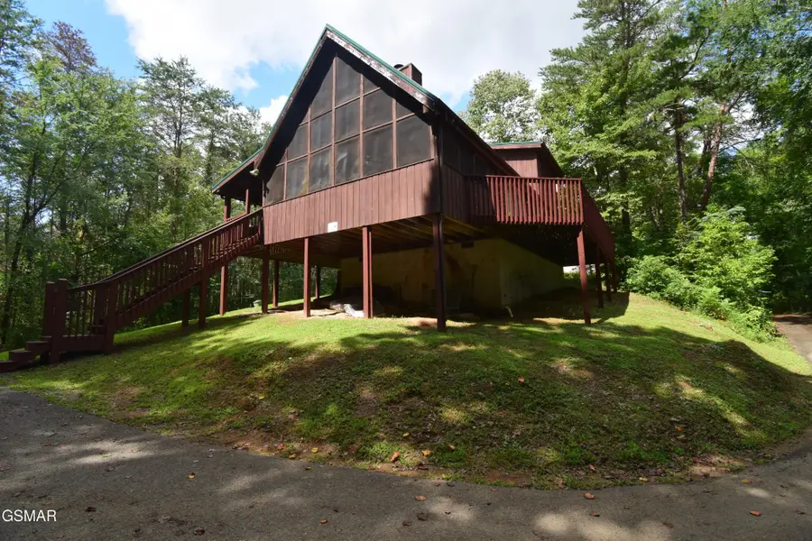 1502 Ridgecrest Drive, Sevierville, TN 37876 - #2
