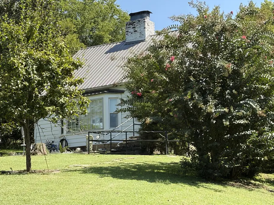 115 Sunset Dr, Pulaski, TN 38478 - #2