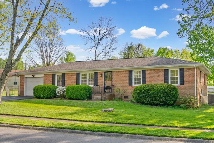3611 Bahama Dr, Hopkinsville, KY 42240 - #2