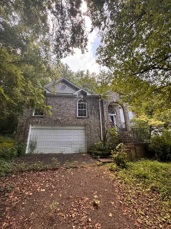 4928 Oak Barrel Dr, Antioch, TN 37013