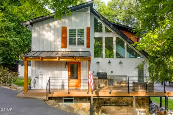 825 Plainview Drive, Dandridge, TN 37725