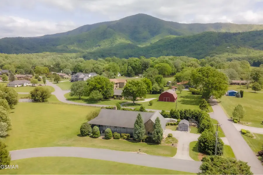 3938 Katy Hollar Road, Sevierville, TN 37862 - #2