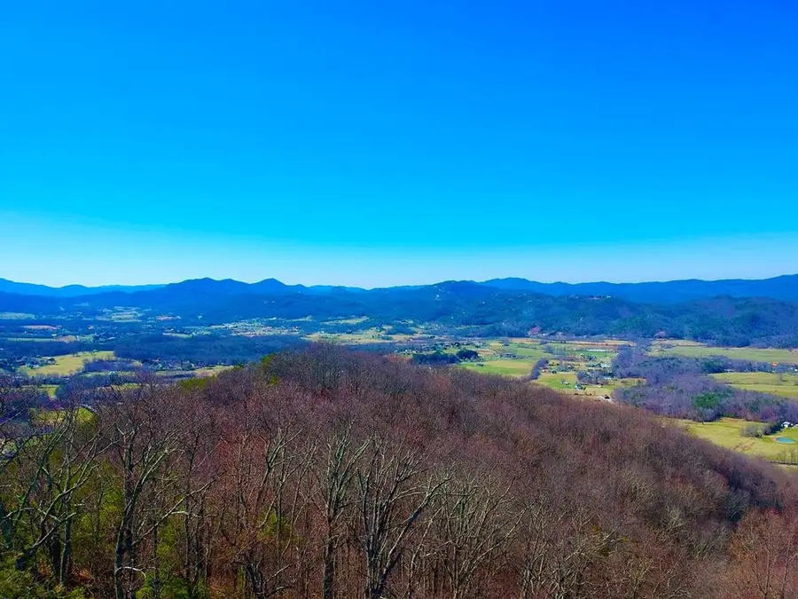 2 Ravens Den Way, Sevierville, TN 37862 - #3