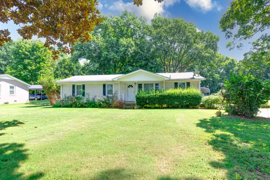 2555 Zion Rd, Columbia, TN 38401 - #2