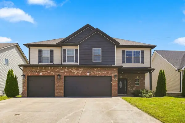 1317 Millet Dr, Clarksville, TN 37040