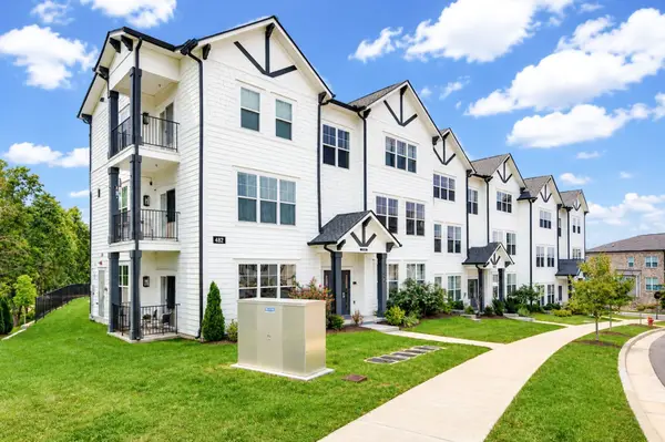 482 Portsdale Dr #10, Brentwood, TN 37027