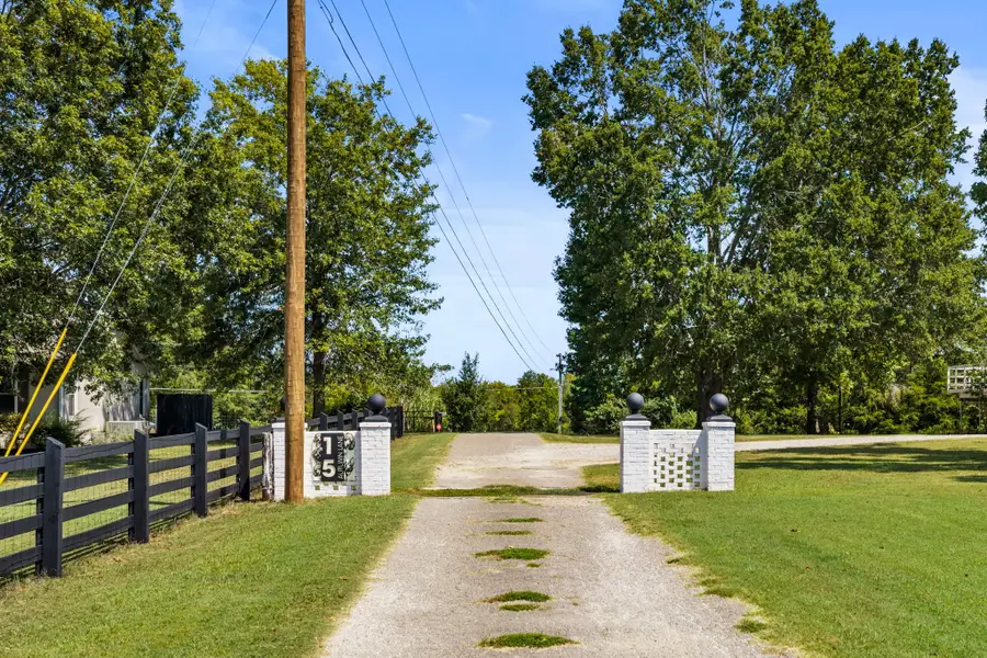 15 Autumn Ln, Savannah, TN 38372 - #3