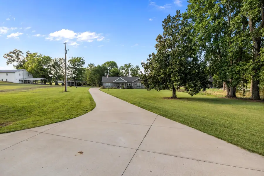8754 Old State Route 1, New Johnsonville, TN 37134 - #3