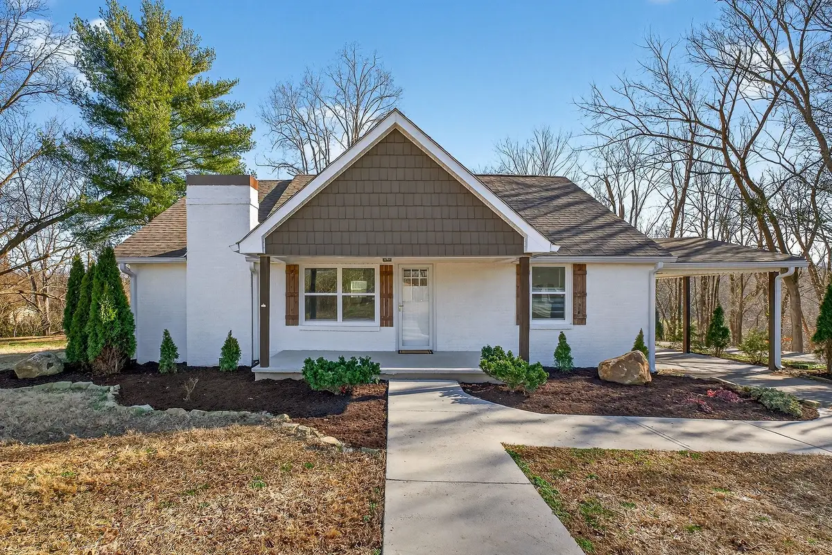 104 Henegar St, McMinnville, TN 37110 - #1