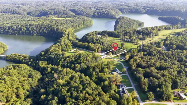 84 Devils Backbone Ln, Manchester, TN 37355