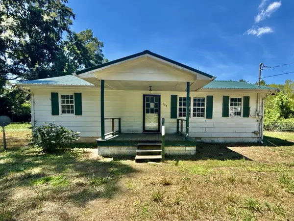 108 Oakwood Dr, Huntland, TN 37345