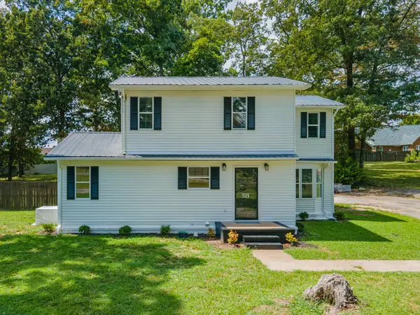 521 Parkway Rd, Tullahoma, TN 37388