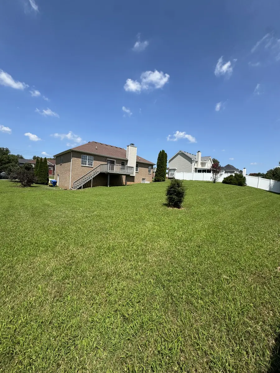 321 Greenspoint Ct, Clarksville, TN 37042 - #2
