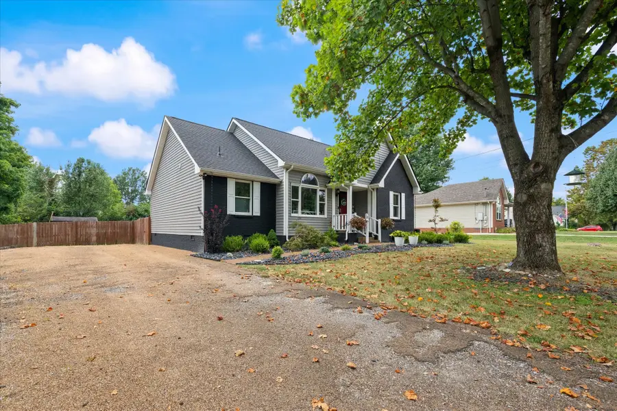 214 Oakdale Dr, White House, TN 37188 - #2