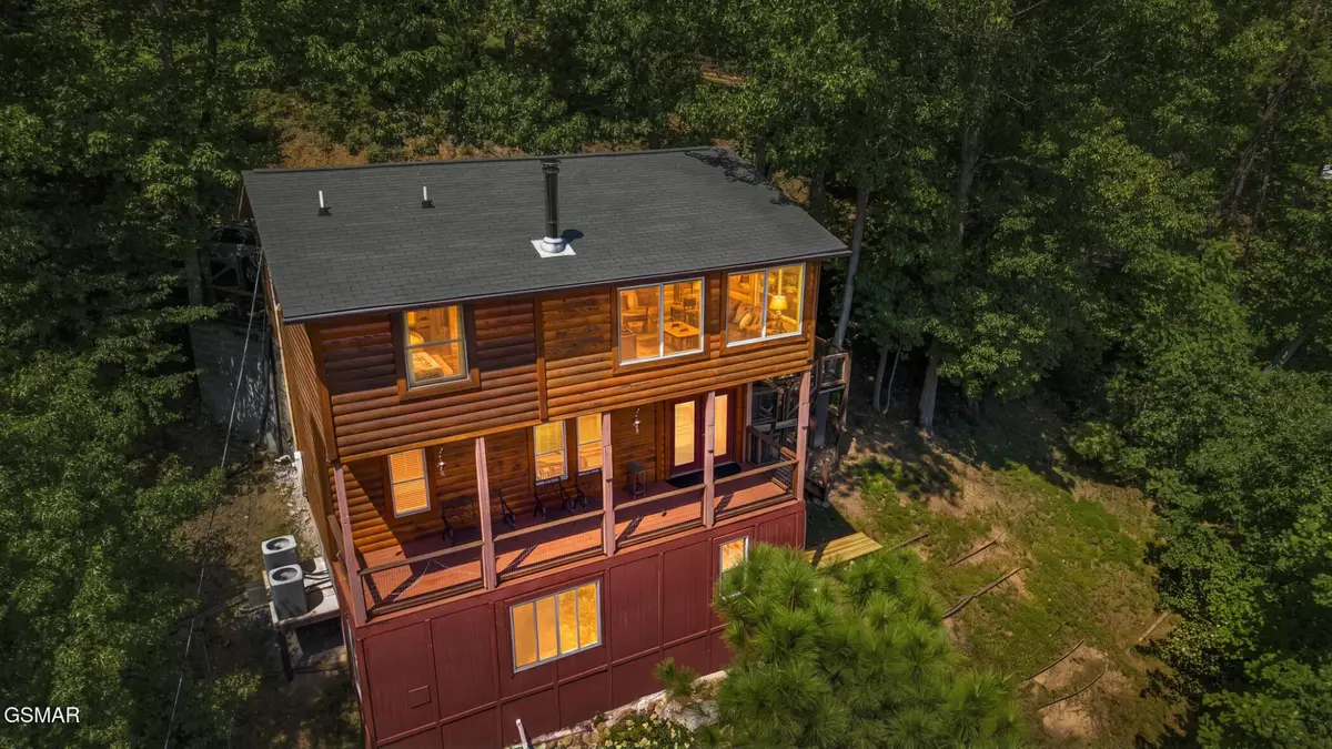 3307 Chinquapin Drive, Sevierville, TN 37876 - #1