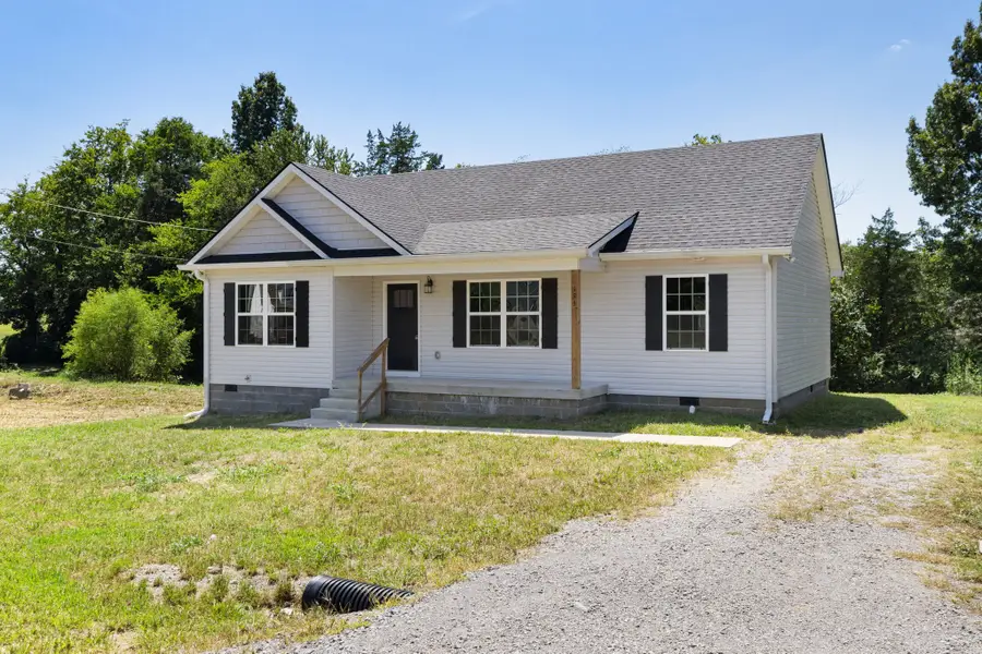 195 Southview Dr, Lewisburg, TN 37091 - #3