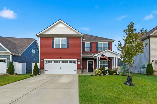 3711 Stormy Ln, Rockvale, TN 37153