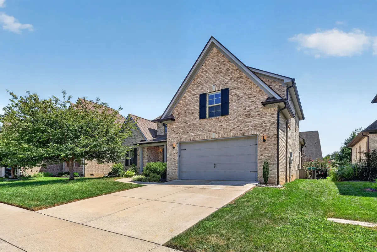 8007 June Apple Ln, Spring Hill, TN 37174 - #1