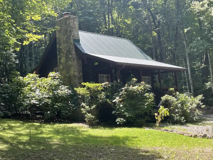438 Starr Mountain Road, Englewood, TN 37329 - #2