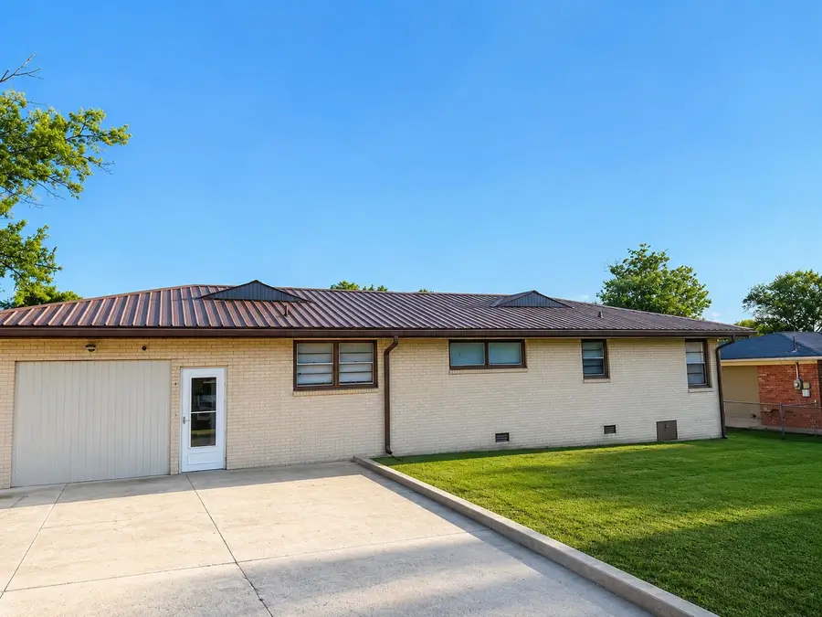 107 Lee Ln, Shelbyville, TN 37160 - #2