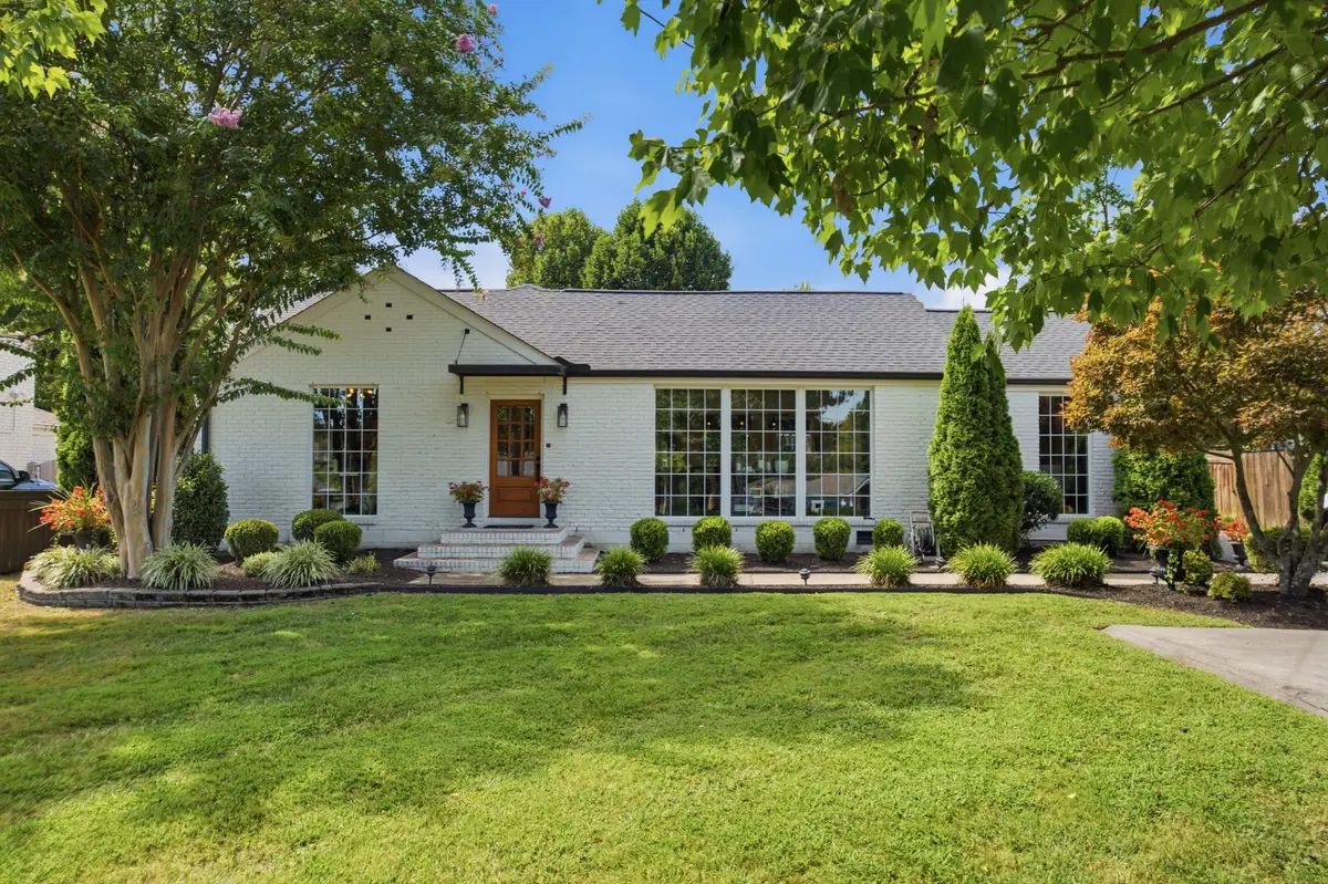 519 Hogan Rd, Nashville, TN 37220 - #1