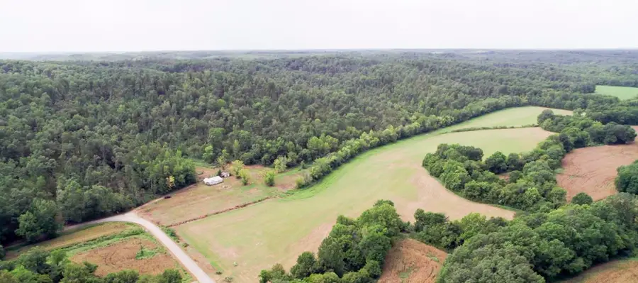 11517 Mt Carmel Rd, Decaturville, TN 38329 - #3