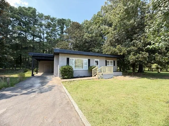 242 Main St, Huntland, TN 37345 - #1
