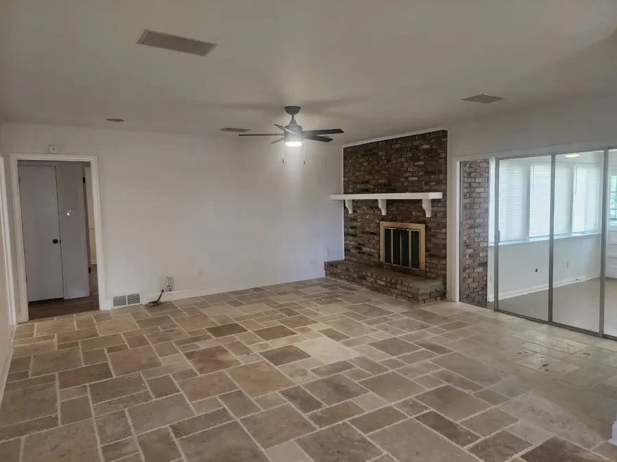 1192 Whiting St, Memphis, TN 38117 - #3