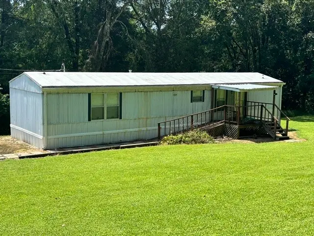 517 W Little Richland Rd, Waverly, TN 37185 - #1