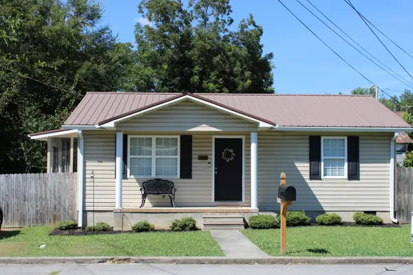 102 Madison St, McMinnville, TN 37110