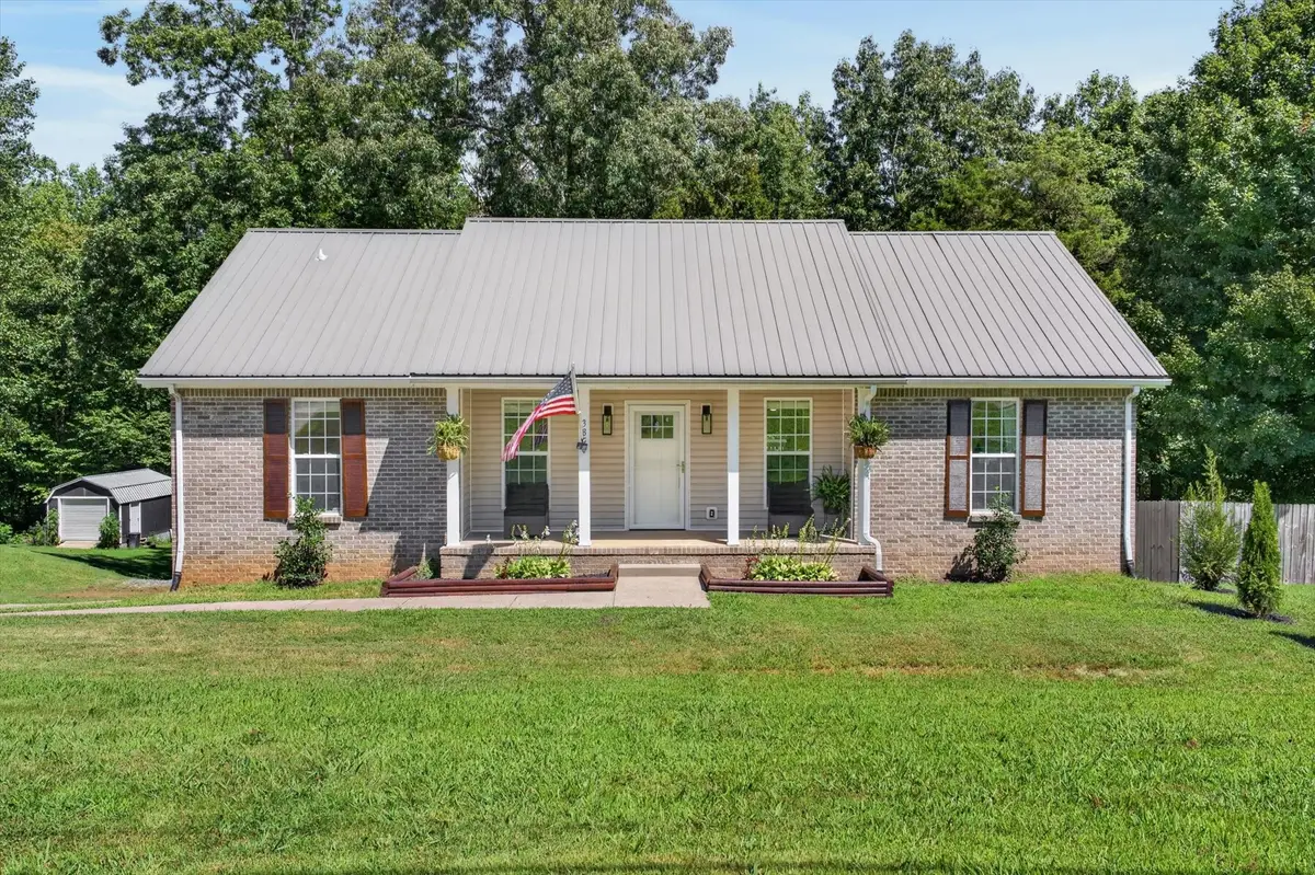 385 Belmont Rd, Clarksville, TN 37040 - #1