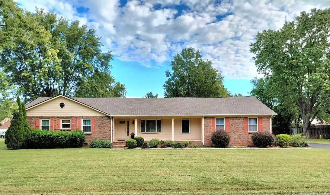 1454 Twin Feather Dr, Murfreesboro, TN 37129 - #1