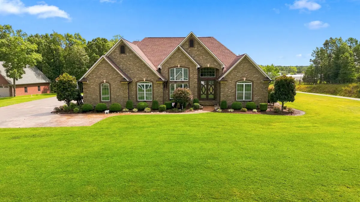 48 Airport Court, Waverly, TN 37185 - #1