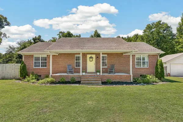 29 Heather Rd, Fayetteville, TN 37334