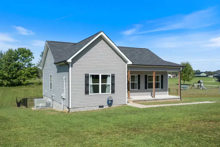 1274 Oak Grove Rd, Dickson, TN 37055 - #3